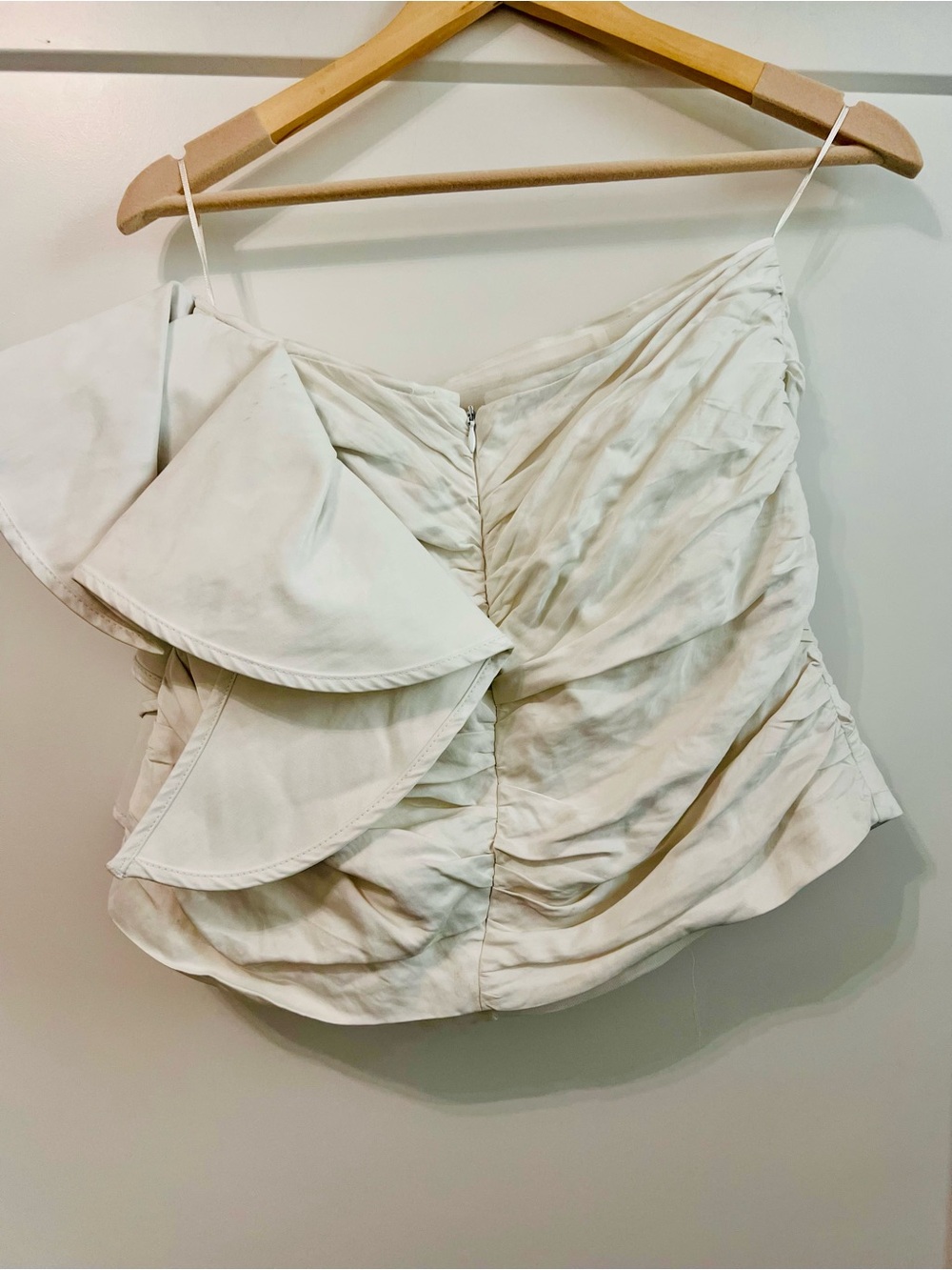 Zara White One Shoulder Ruffle Top Ruched Asymmetrical Statement Chic Blouse M - Picture 5 of 8
